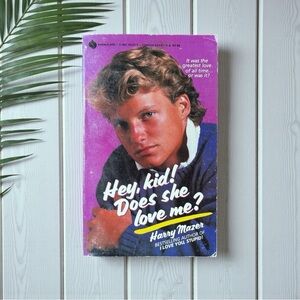 Hey, Kid! Does She Love Me? – Harry Mazer – Avon Flare Paperback (1986)